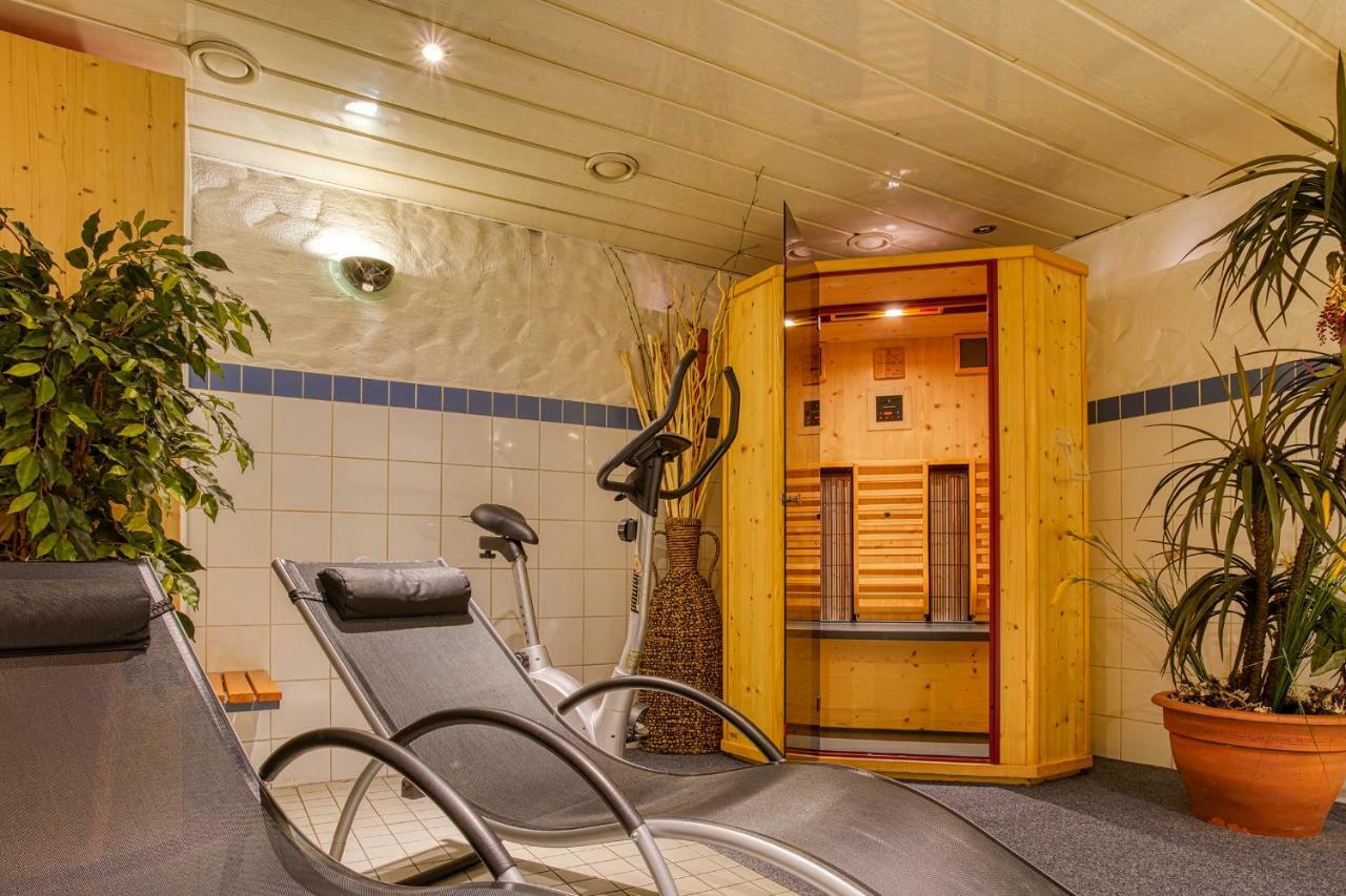 Ff&E Hotel Bavaria Fürth Eksteriør bilde