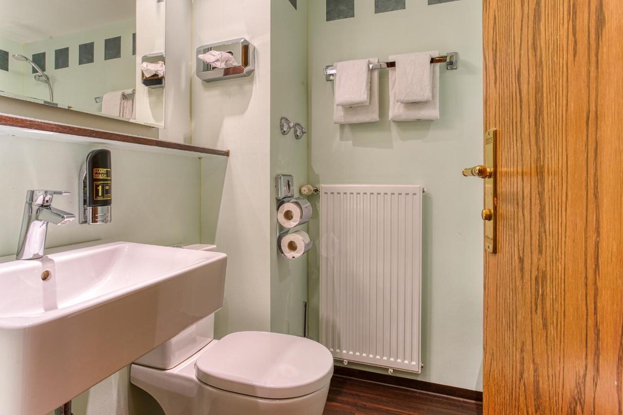 Ff&E Hotel Bavaria Fürth Eksteriør bilde