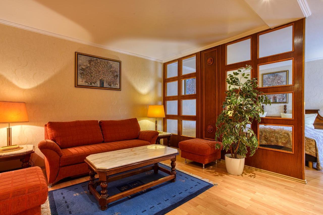 Ff&E Hotel Bavaria Fürth Eksteriør bilde